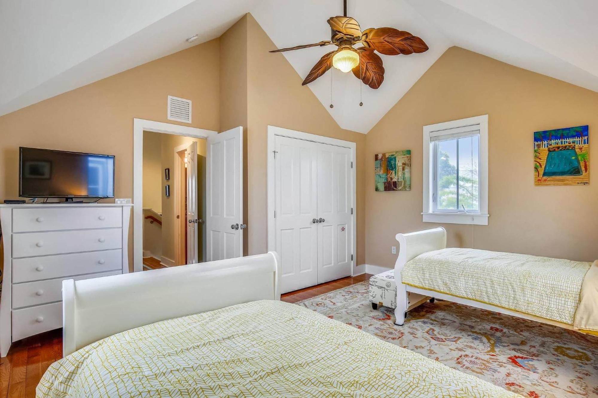 Casa de férias Ecco Domani By Avantstay Gorgeous W Pool Balcony In Great Location Month Long Only Key West